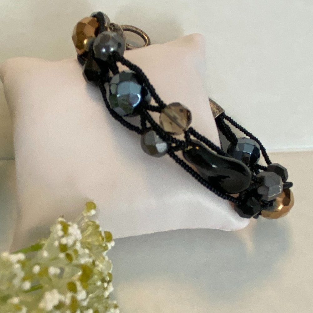 Coldwater Creek Beaded Black Stone Bracelet